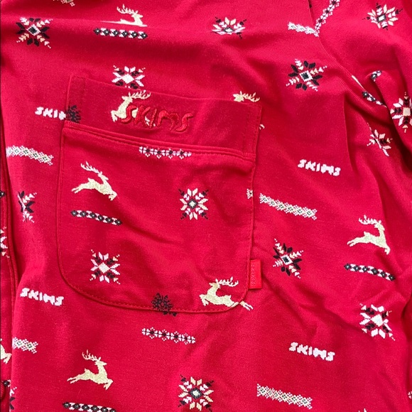 NWT - SKIMS holiday cranberry vintage button up set - Picture 4 of 6